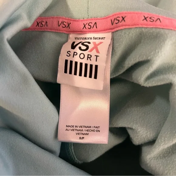 Victoria’s Secret VSX Sport Cowl Neck Tunic Teal with Black Lettering - Picture 2 of 3